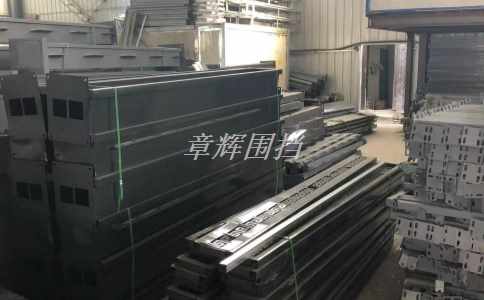 市政圍擋安裝費(fèi)多少錢一米？