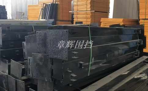 市政圍擋在室外和室內(nèi)場所的使用場景和效果如何？